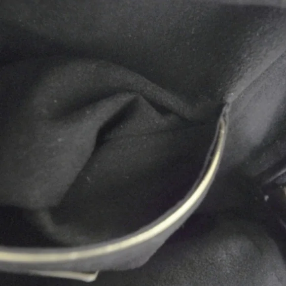 Limited edition Leopard Adele Louis Vuitton handbag.Strap included and D… - Picture 17 of 17